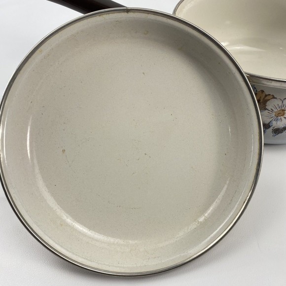 Saucepan 1.5 Quart With Lid Crowning Fashion Spring Bouquet Pattern Vintage Flaw - Picture 9 of 14